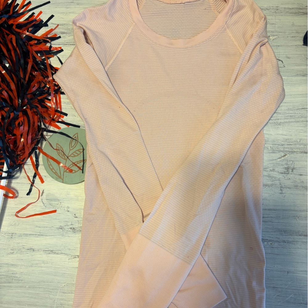 Swiftly tech long sleeve in pink. (No longer sold) size 0.
